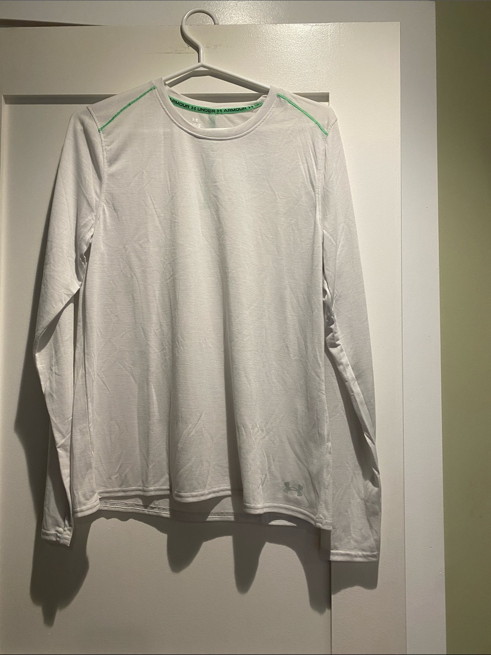 Under Armour White Long Sleeve Performance Tee with Green Accents size Lg